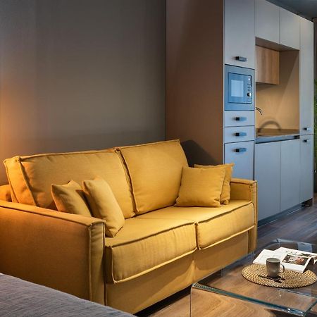 Muralla Sevilla Suites By Lola Экстерьер фото